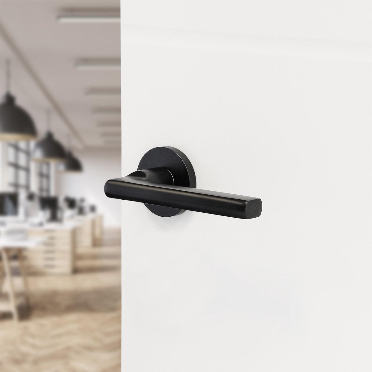 ||Zwarte Deurbeslag - Deurbeslag-expert