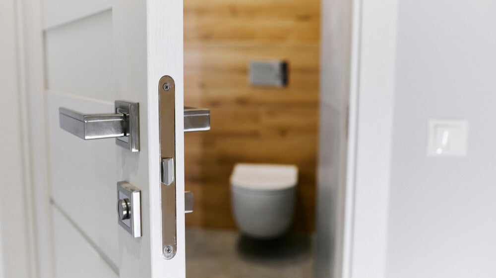 Deurbeslag voor natte ruimtes|