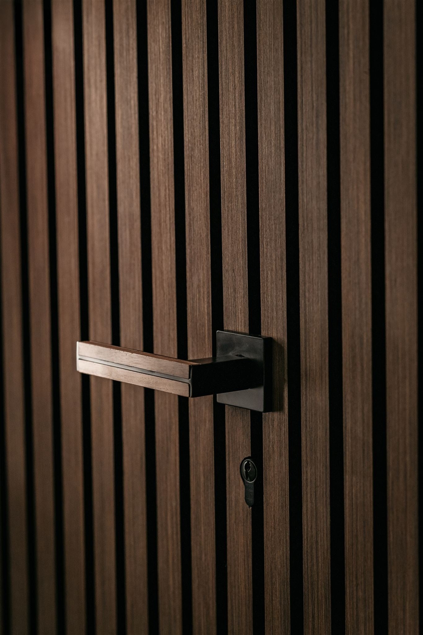 Deurkrukken voor een klein appartement: Stijl en functionaliteit