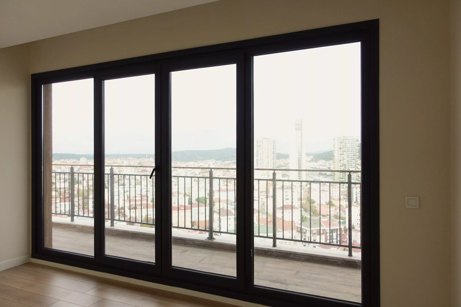 Deurbeslag voor balkondeuren: Buitenleven in stijl