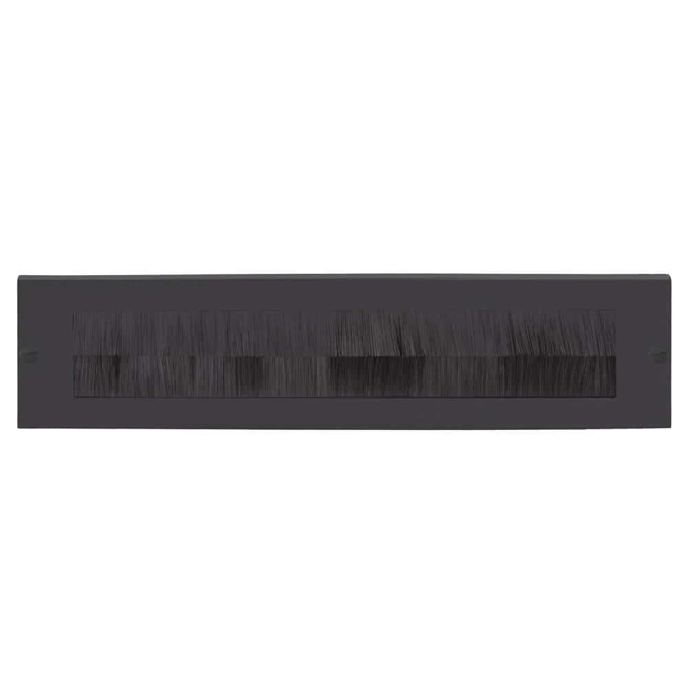 Hardbrass Mariani Tochtwering Alena PVD Grafiet, Ellen en Ronald PVD Gun Metal en Aart PVD Grafiet 330x79mm plus Formani BASICS LB535BI Tochtwering binnen 330x80 PVD IG — gun metal tochtwering voor energie-zuinige voordeur.