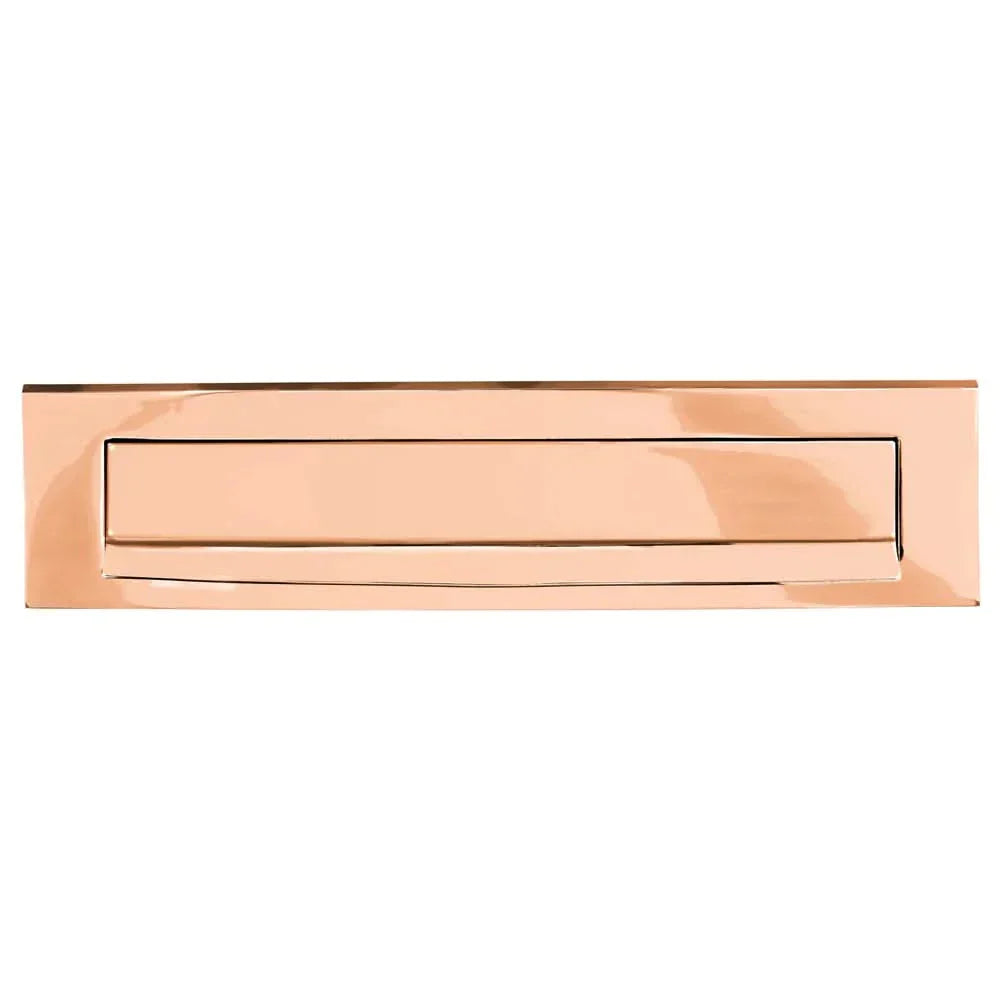 Formani BASICS LB535BI en LB535 briefplaat 330x80 mm PVD koper en PVD glans koper — koper briefplaat voor wandmontage in voordeur met PostNL C4-opening voor warme klassieke en moderne gevel.