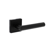 Intersteel Deurkruk Bastian op Vierkant rozet 55X55X10mm zwart