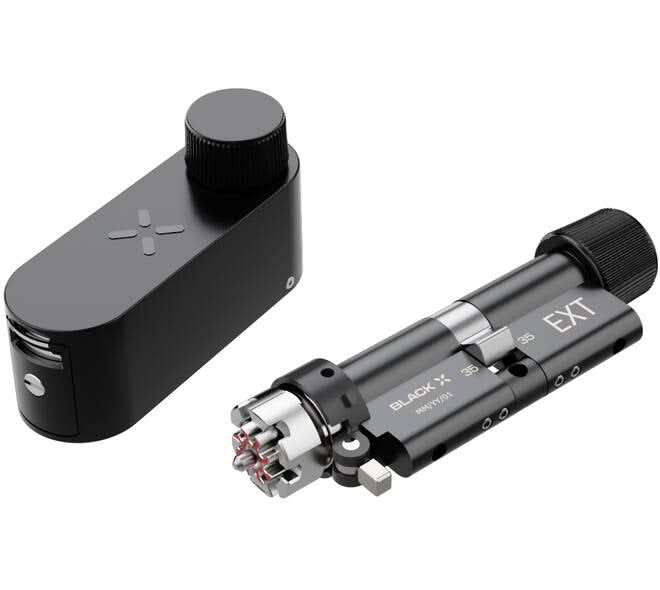 Black X Smart Lock in mat zwart – detail van de cilinder