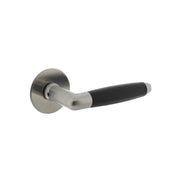 Intersteel deurkruk Combinatie op zelfklevend rozet 55x2mm rvs geborsteld – vooraanzicht