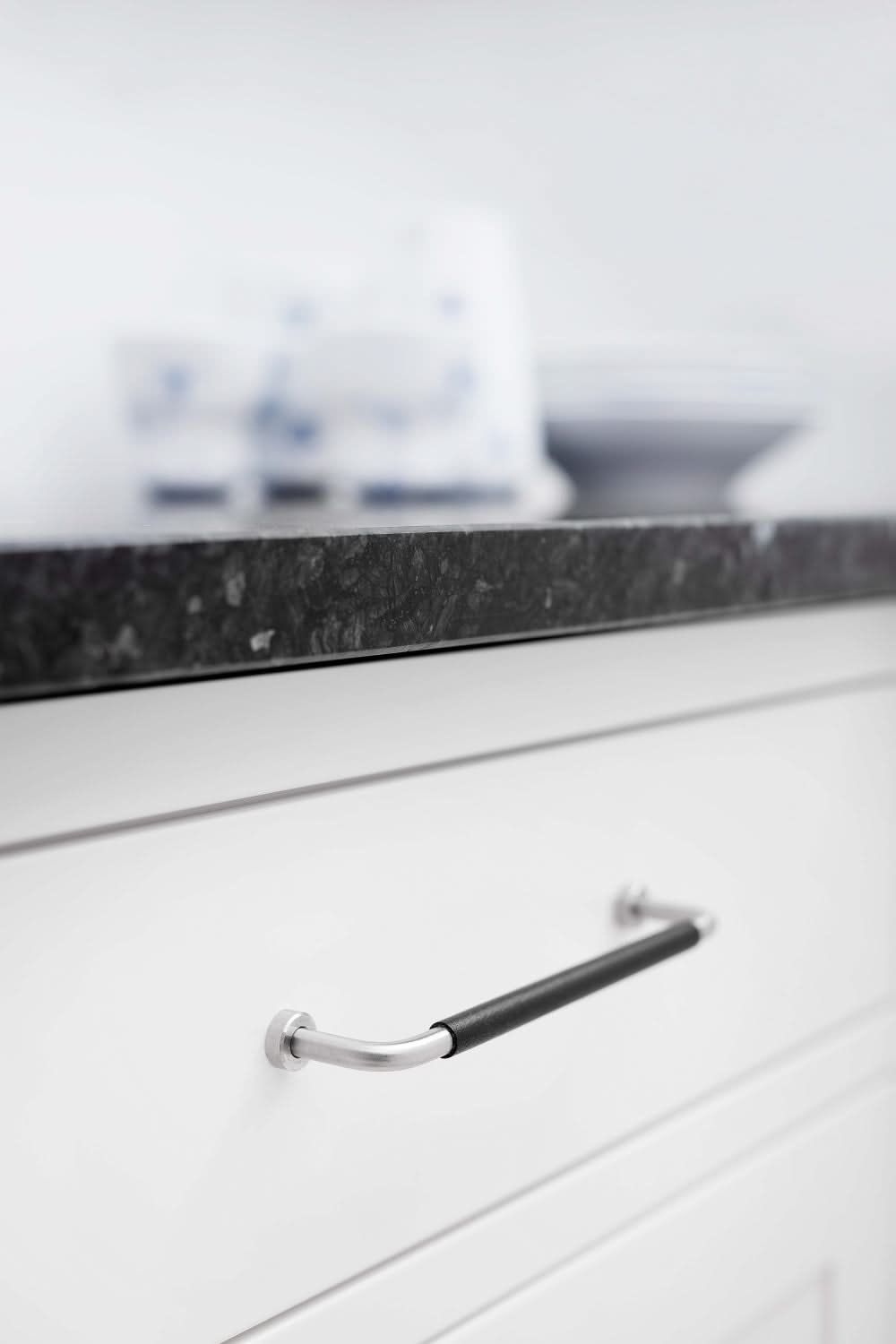 102 25 Zwart zijde gepolijst sfeer