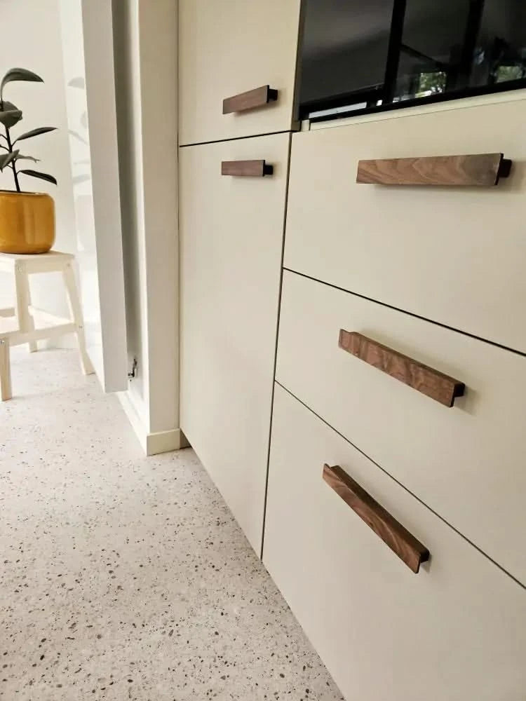 Staalimex Houten Handgreep 190mm Husby Walnoot - Deurbeslag-expert