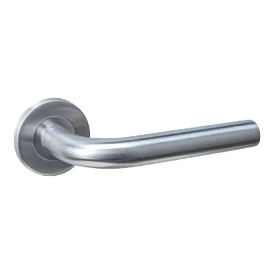 Intersteel deurkruk Q 02 op rozet 52x6mm pvd rvs - Deurbeslag-expert