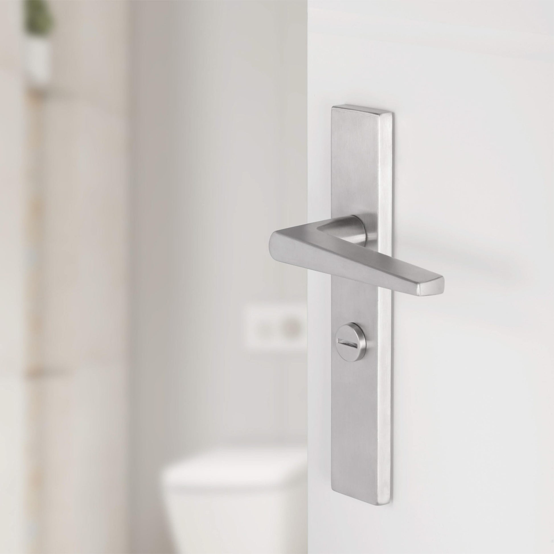 Differnz | Rotterdam deurkruk | vierkant schild | WC 63 mm | mat chroom - Deurbeslag-expert