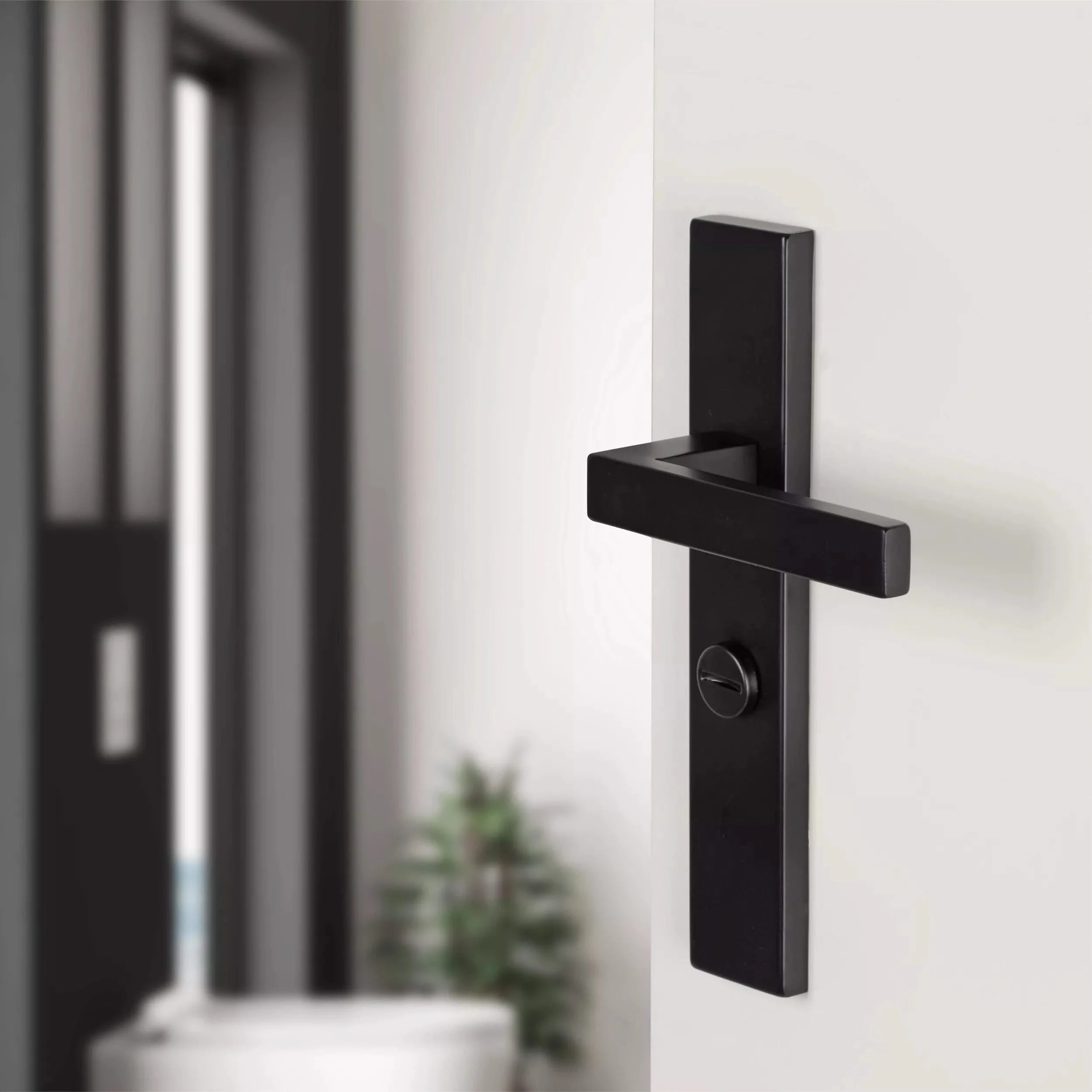 Differnz | Tilburg deurkruk | vierkant schild | WC 63 mm | zwart