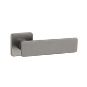 Aprile | Deurkruk Noemia | op vierkant rozet | Gunmetal - Deurbeslag-expert
