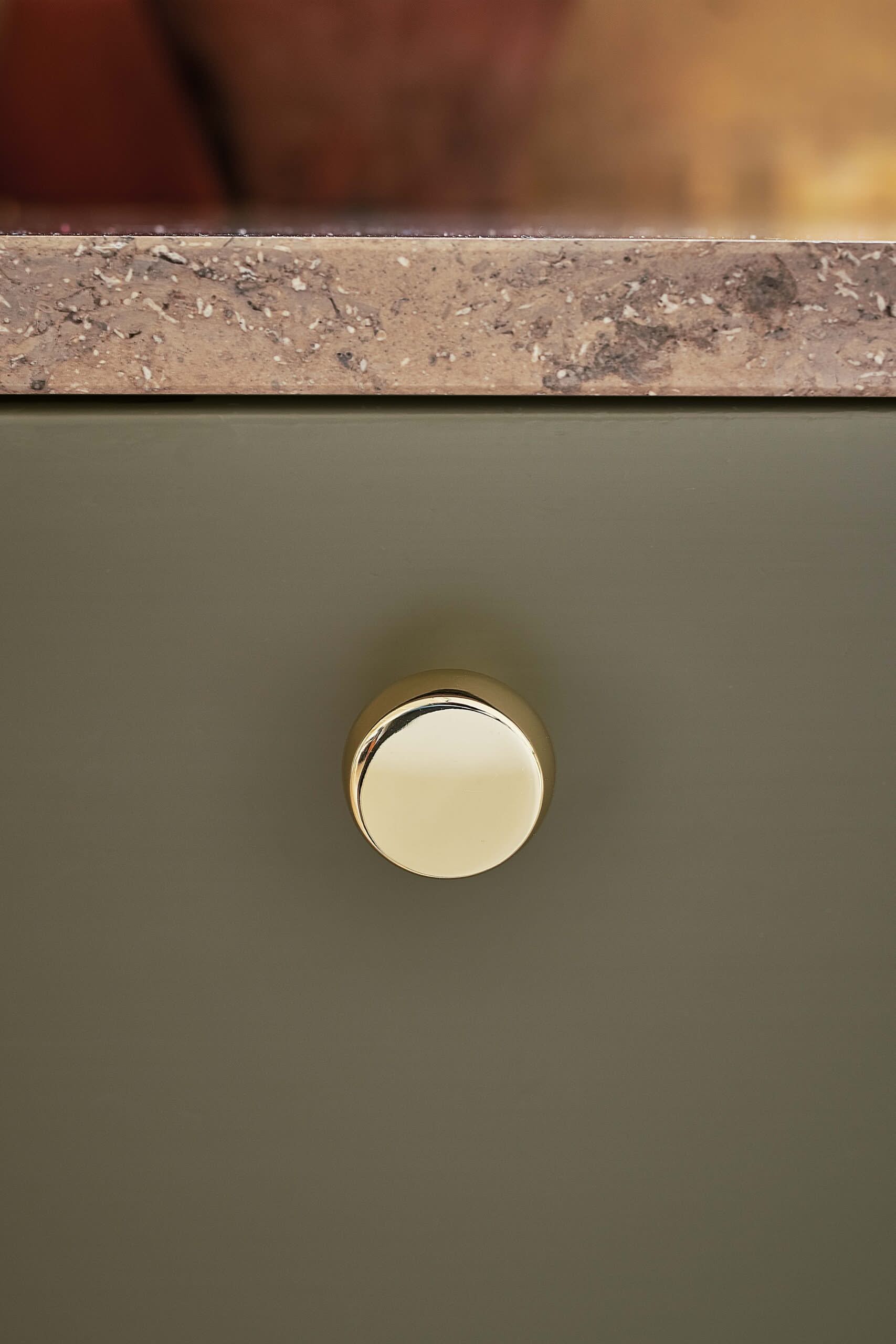 Autumn 541060036 29 01 scaled