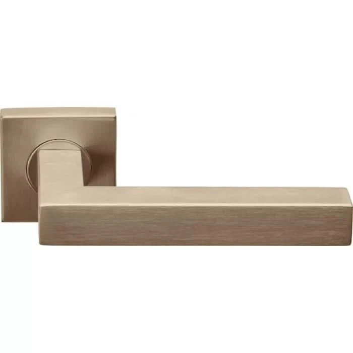 Deurkruk Volaria | vierkant rozet | PVD Licht Brons