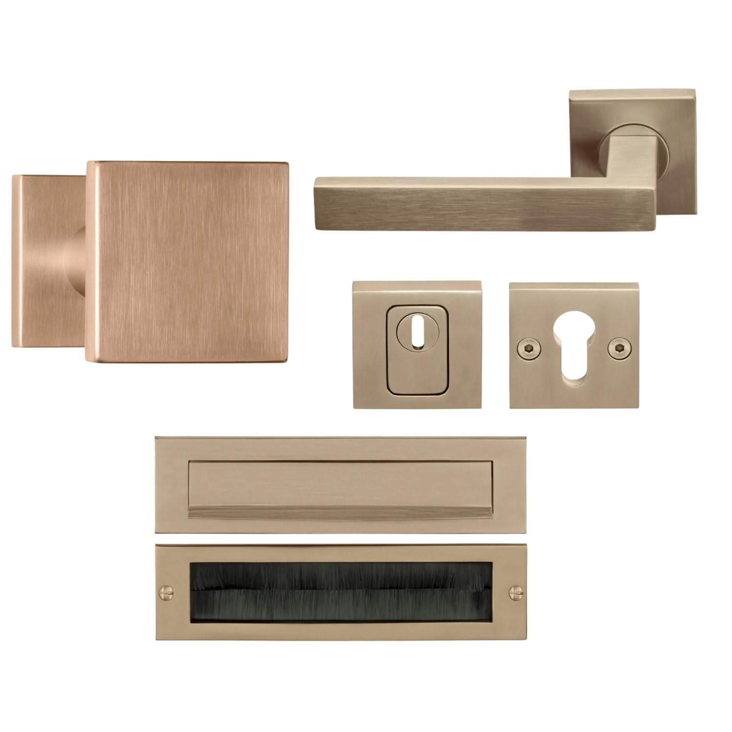 Formani | Complete Voordeurset | knop/kruk | Licht Brons BSQ2 | SKG3 - Deurbeslag-expert