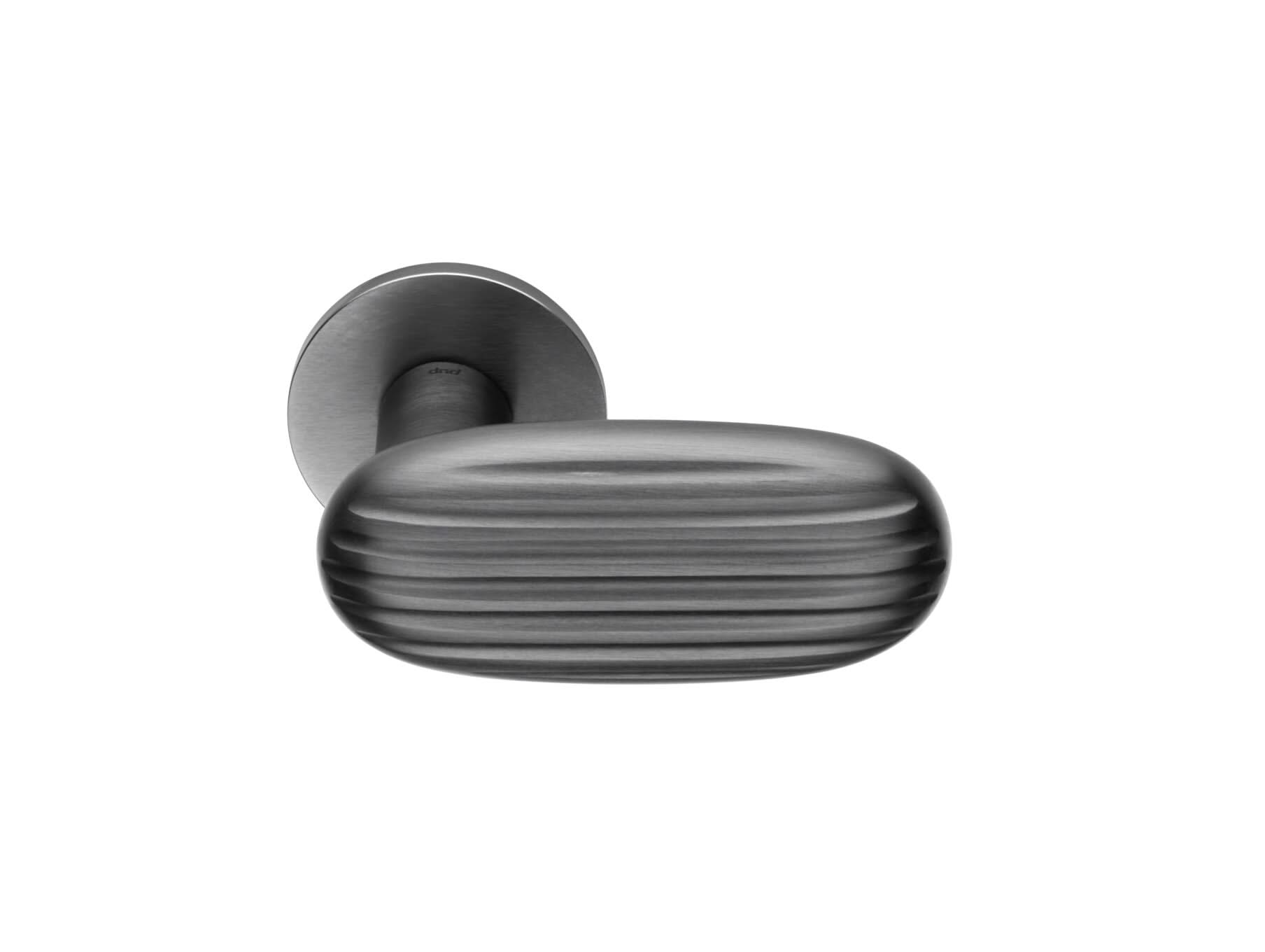 DND | Deurkruk | MADELEINE RR FI | Gun Metal PVD | Rond Rozet - Deurbeslag-expert