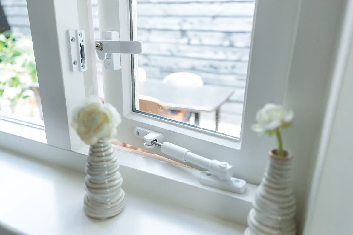 AXA Tele-uitzetter 20cm Buitendraaiend Wit - Deurbeslag-expert