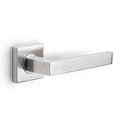 Formani | Deurkruk BASIC BSQ2-G op vierkant rozet | RVS mat