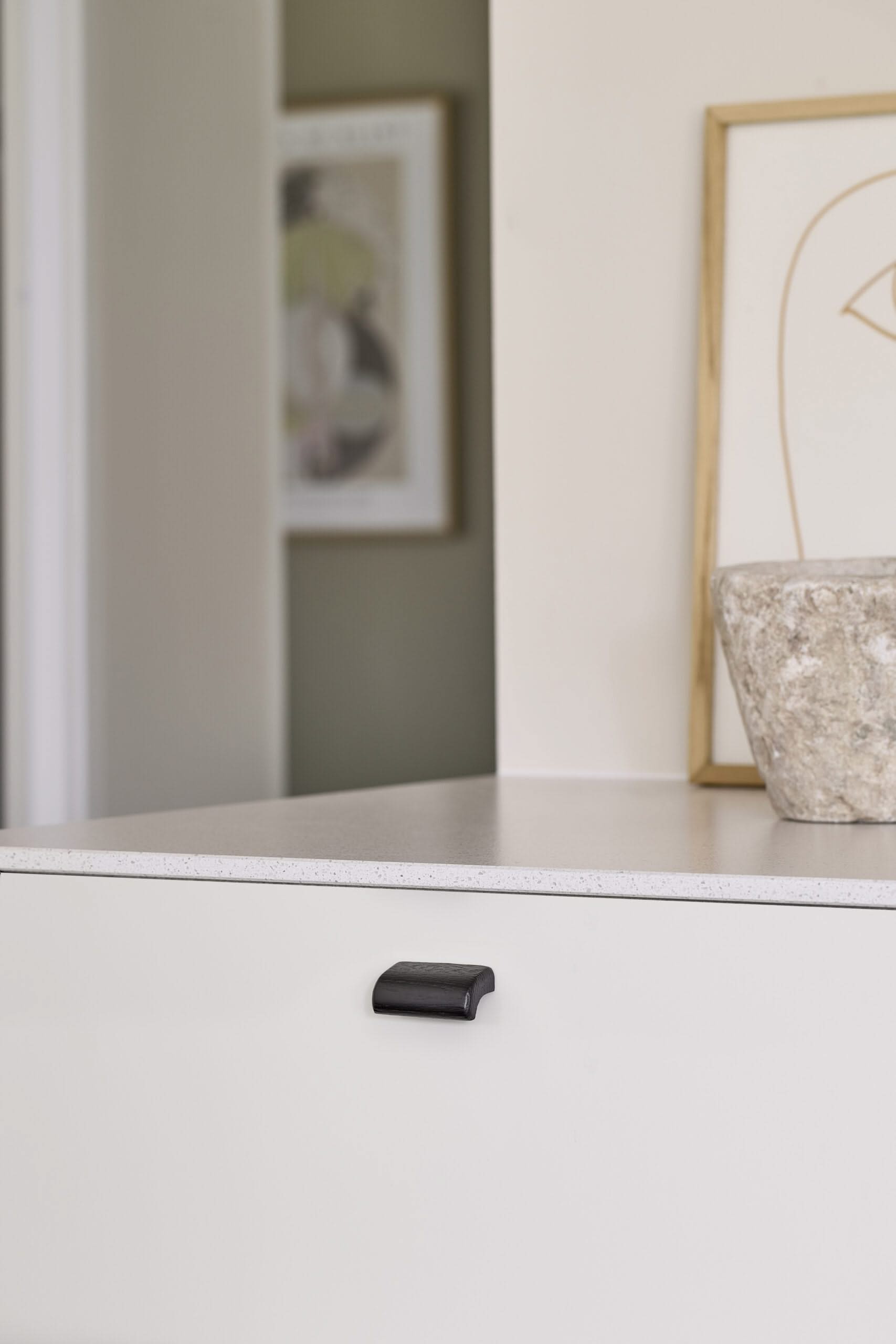 Glove 103190032 992 01 scaled