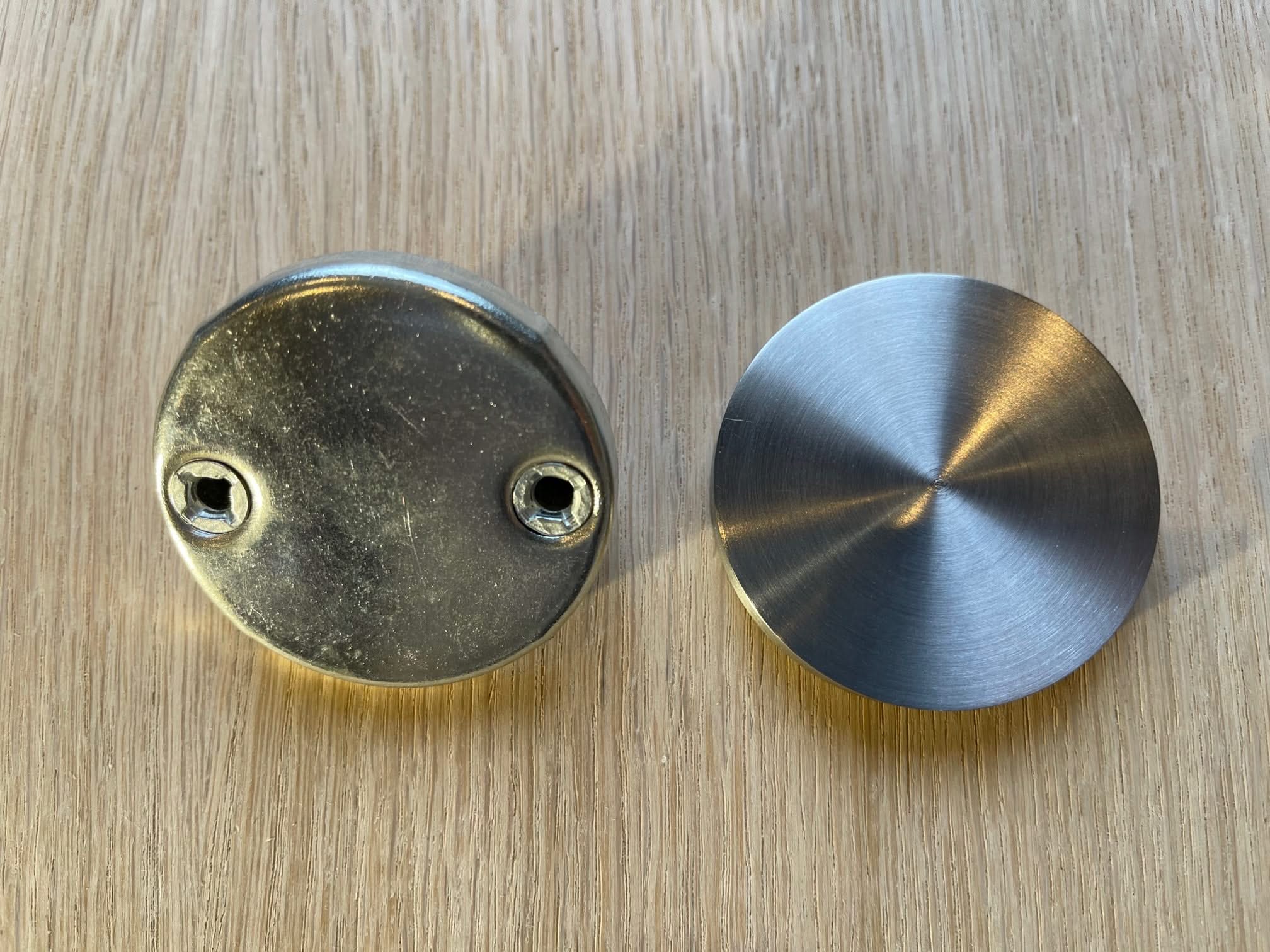 Hafi blindrozet rond 1