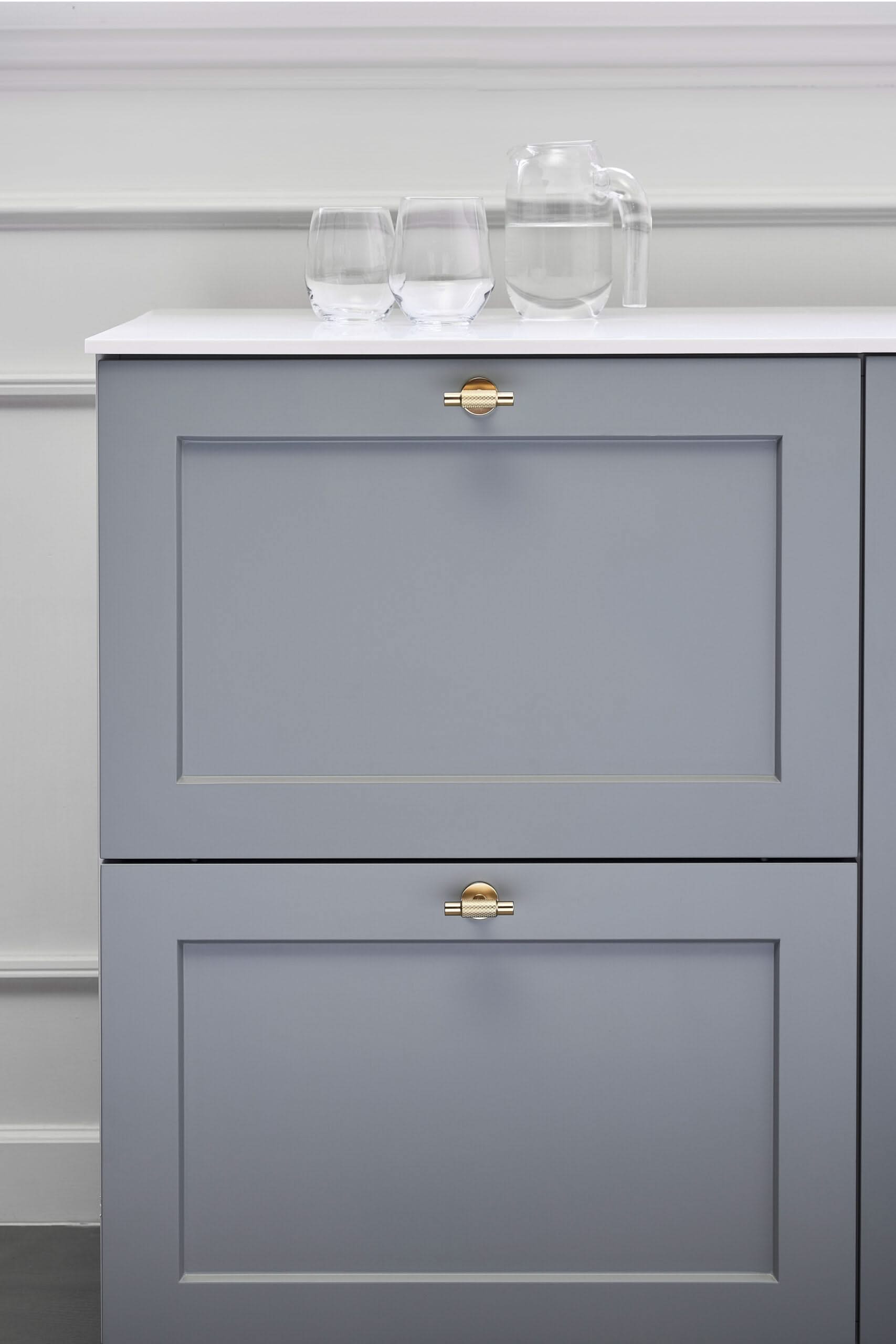 Manor T 549120054 34 03 scaled