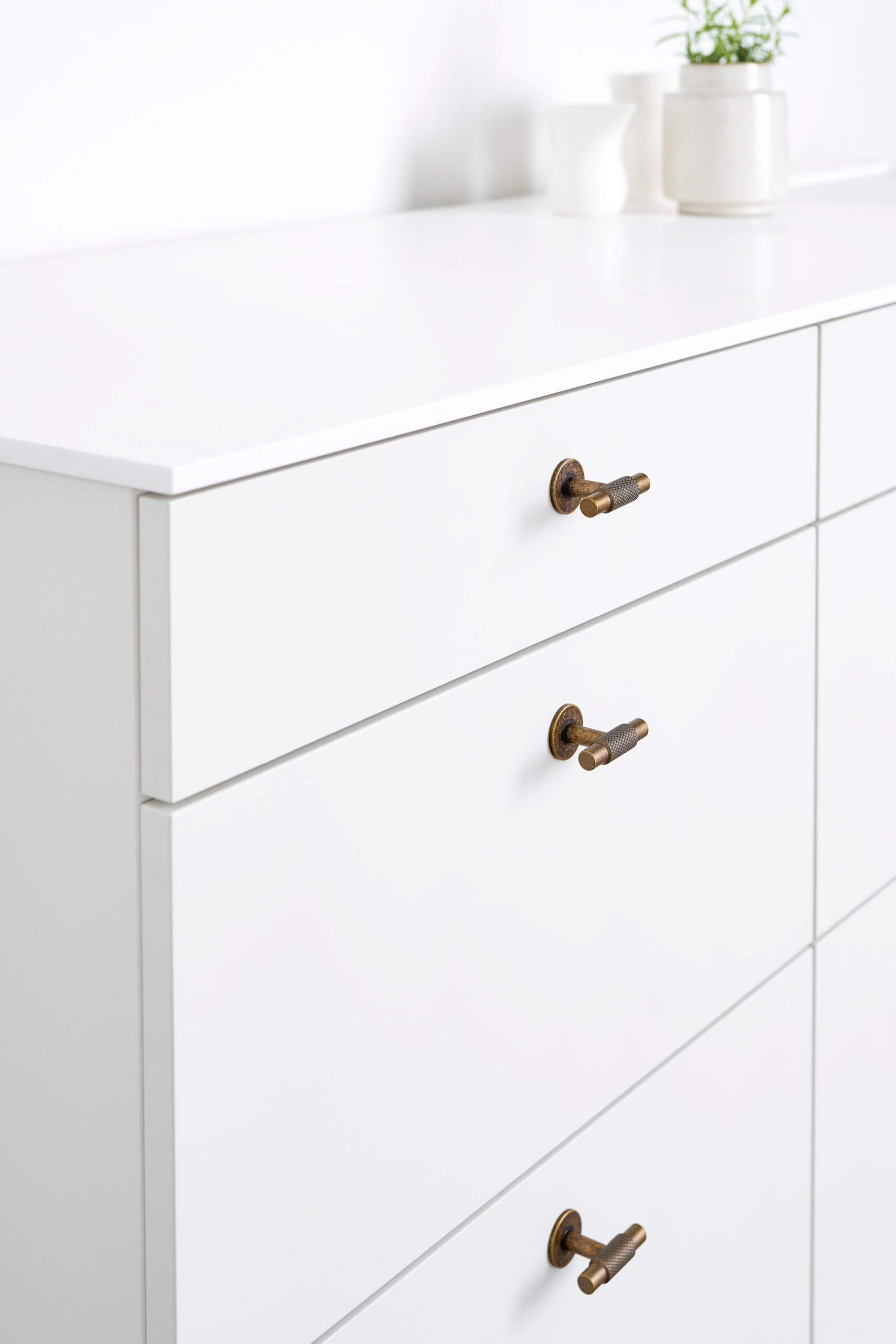 Manor T 549120054 39 01 scaled