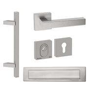 Hardbrass Roestvrijstalen Voordeurset Vierkant RVS Geborsteld met Toronto Schuin & Briefplaat SKG3 - Deurbeslag-expert