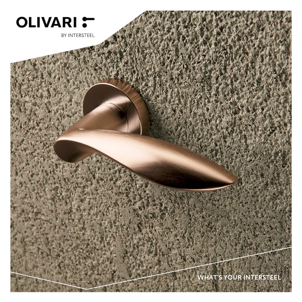 OLIVARI DEURKRUK ONDA OP ROZET KOPER MAT TITAAN PVD1