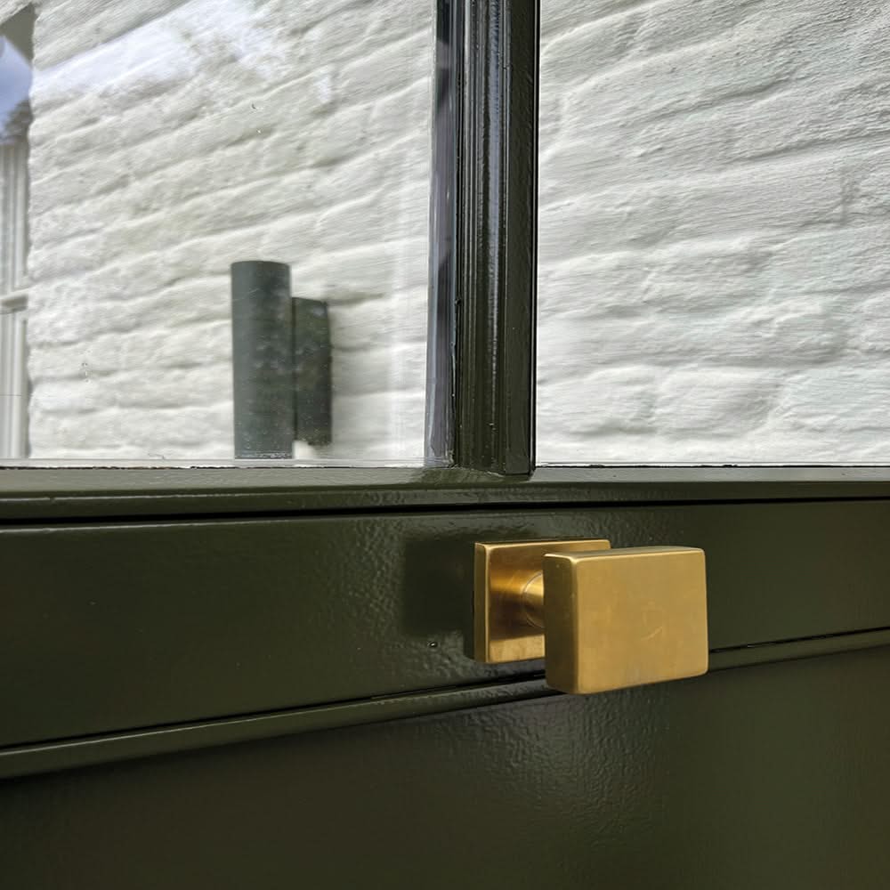 HDD Pro Voordeurknop Top Carre Op Rozas Zwart Structuur UV - Deurbeslag-expert