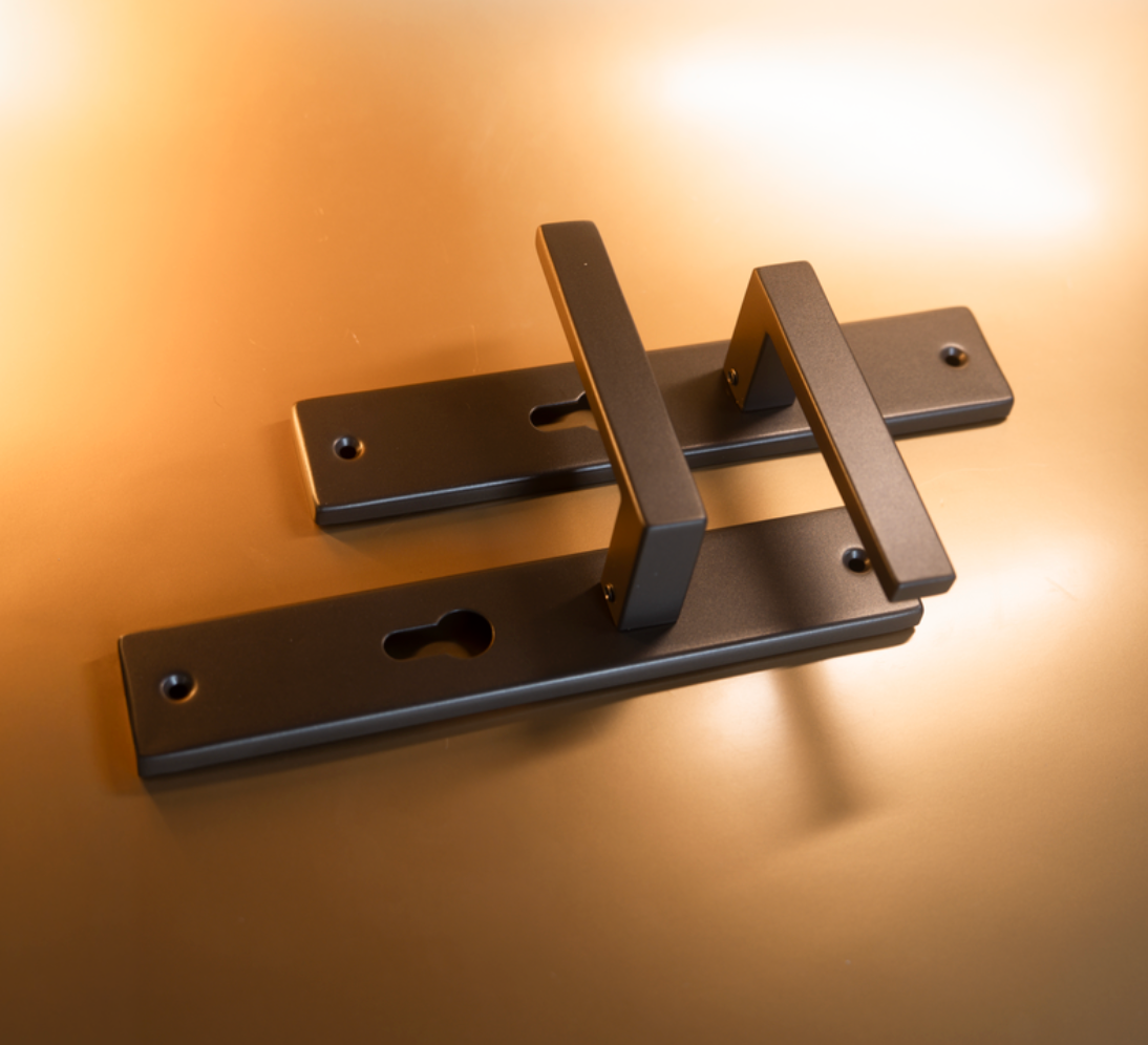 Griff Meister | Deurkruk Fortis | Brons | Op schild | PC55