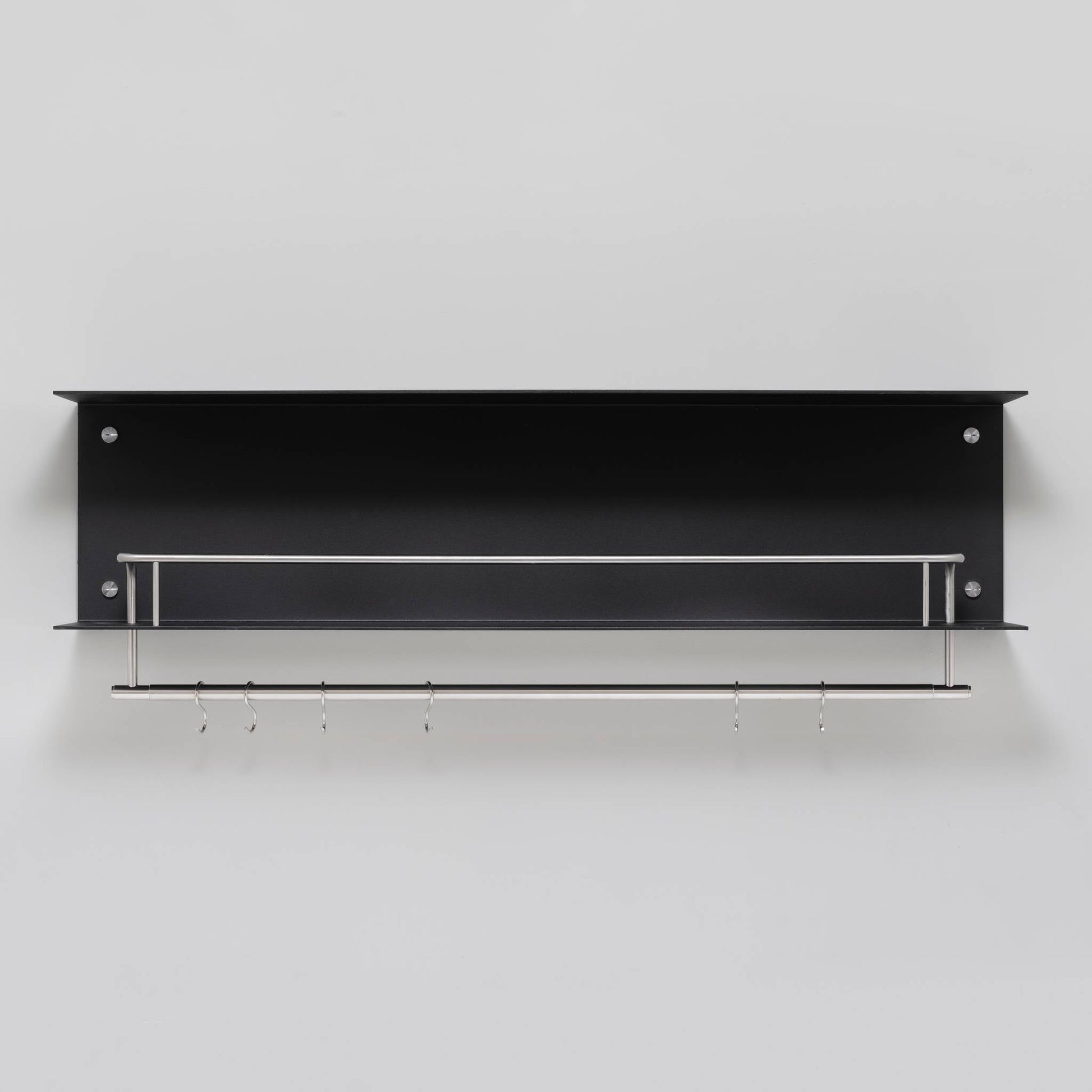 buster + punch | keukenplank hanger zwart | steel