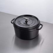 Buster + Punch | Cocotte Cross Staub 28 cm | Zilver