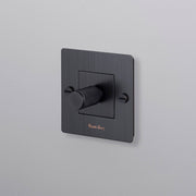 Buster + Punch | Dimmer Cross met logo | Brons