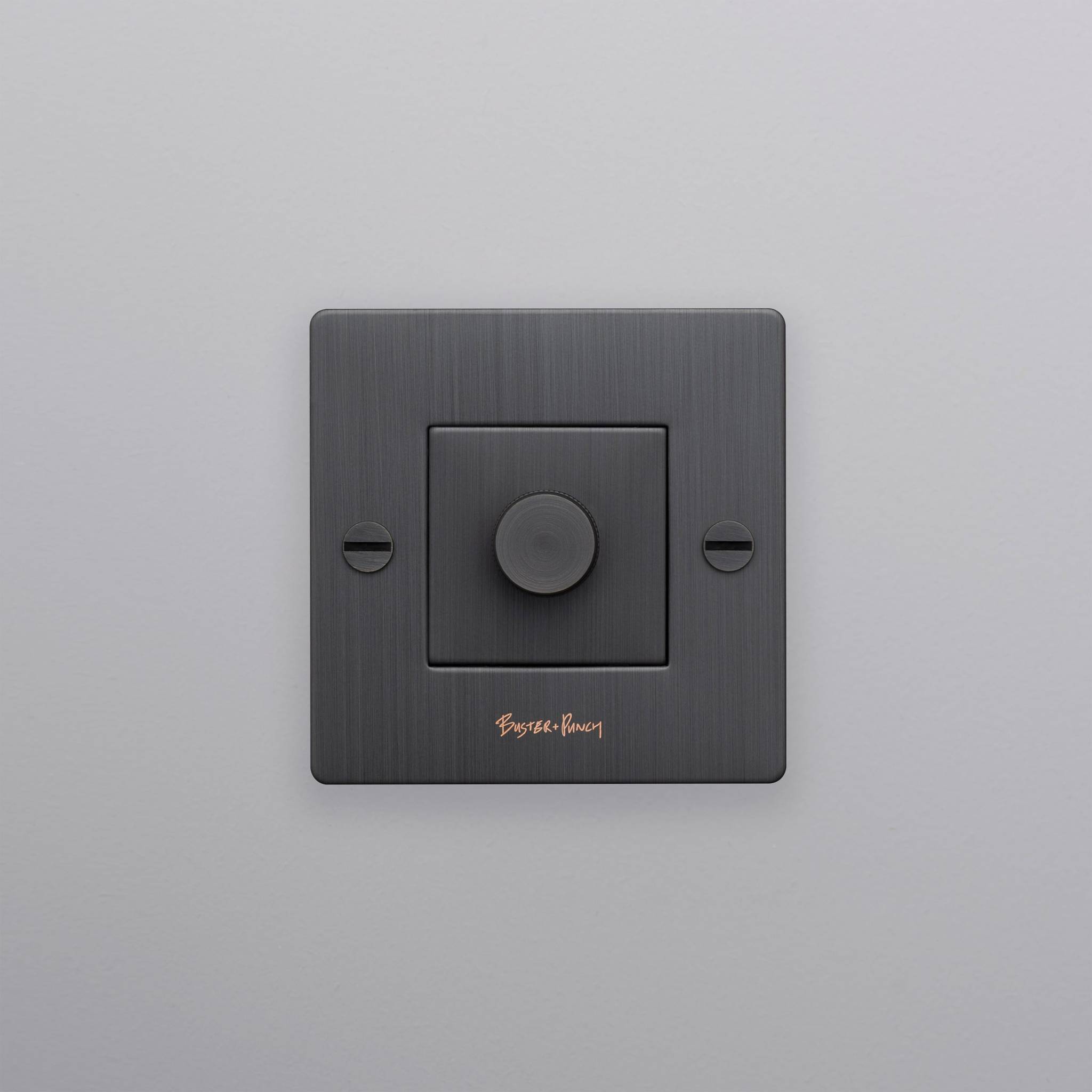 Buster + Punch | Dimmer Cross met logo | Brons