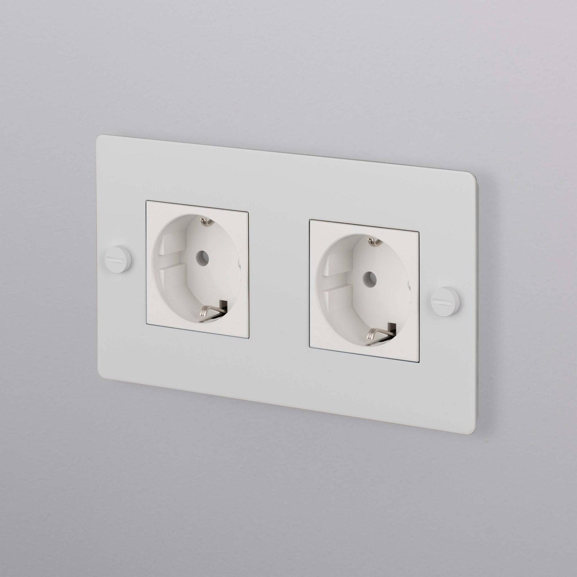 Buster + Punch | Stopcontact 2-voudig Schuko (zonder logo) | Wit