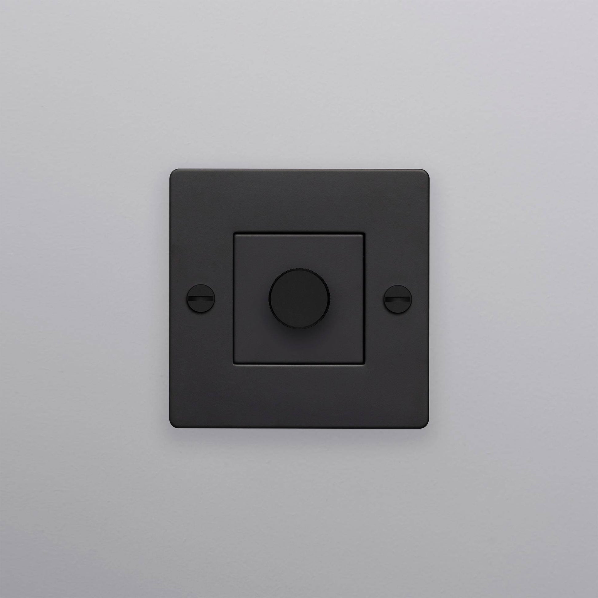 Buster + Punch | Dimmer Cross | Zwart