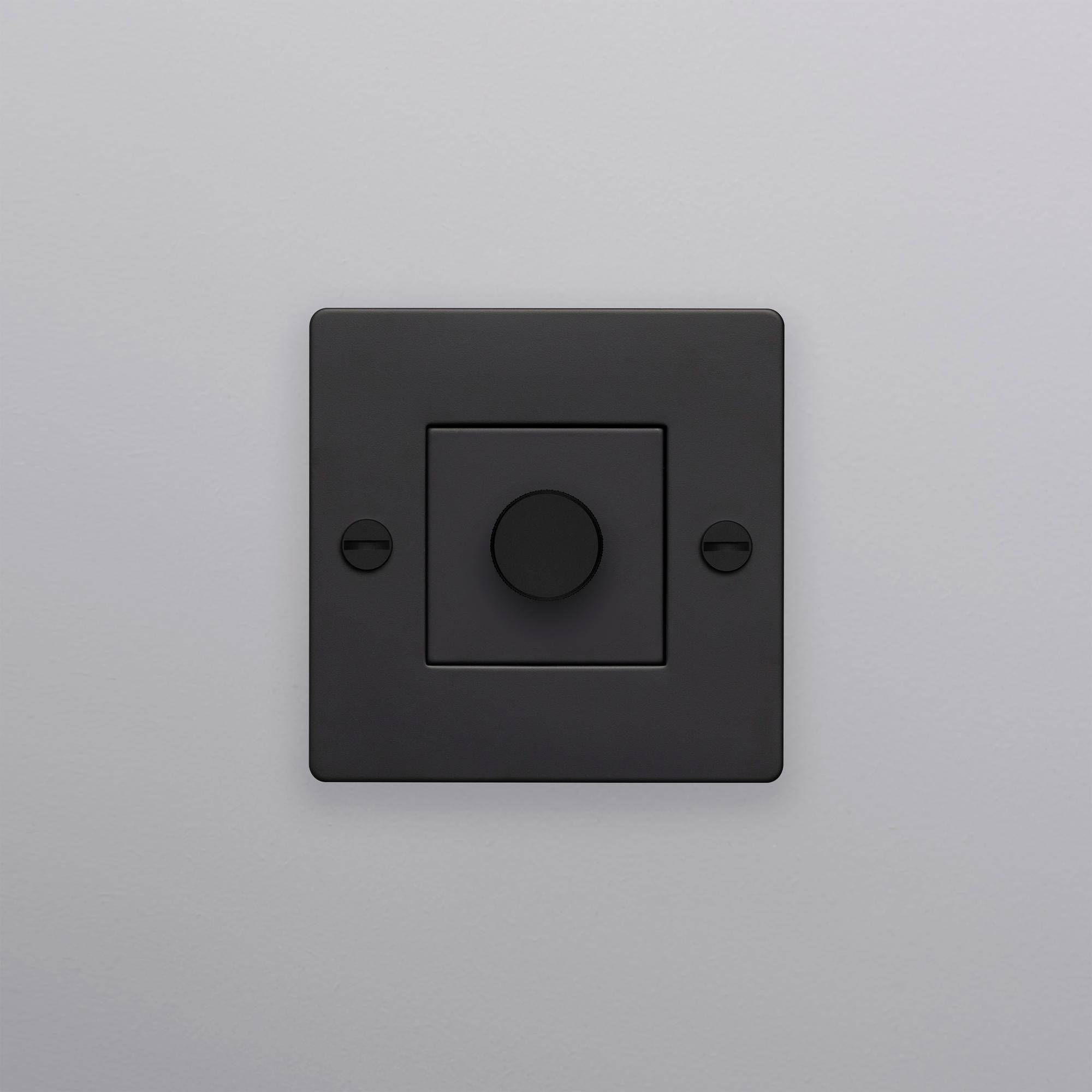 Buster + Punch | Dimmer Cross | Zwart
