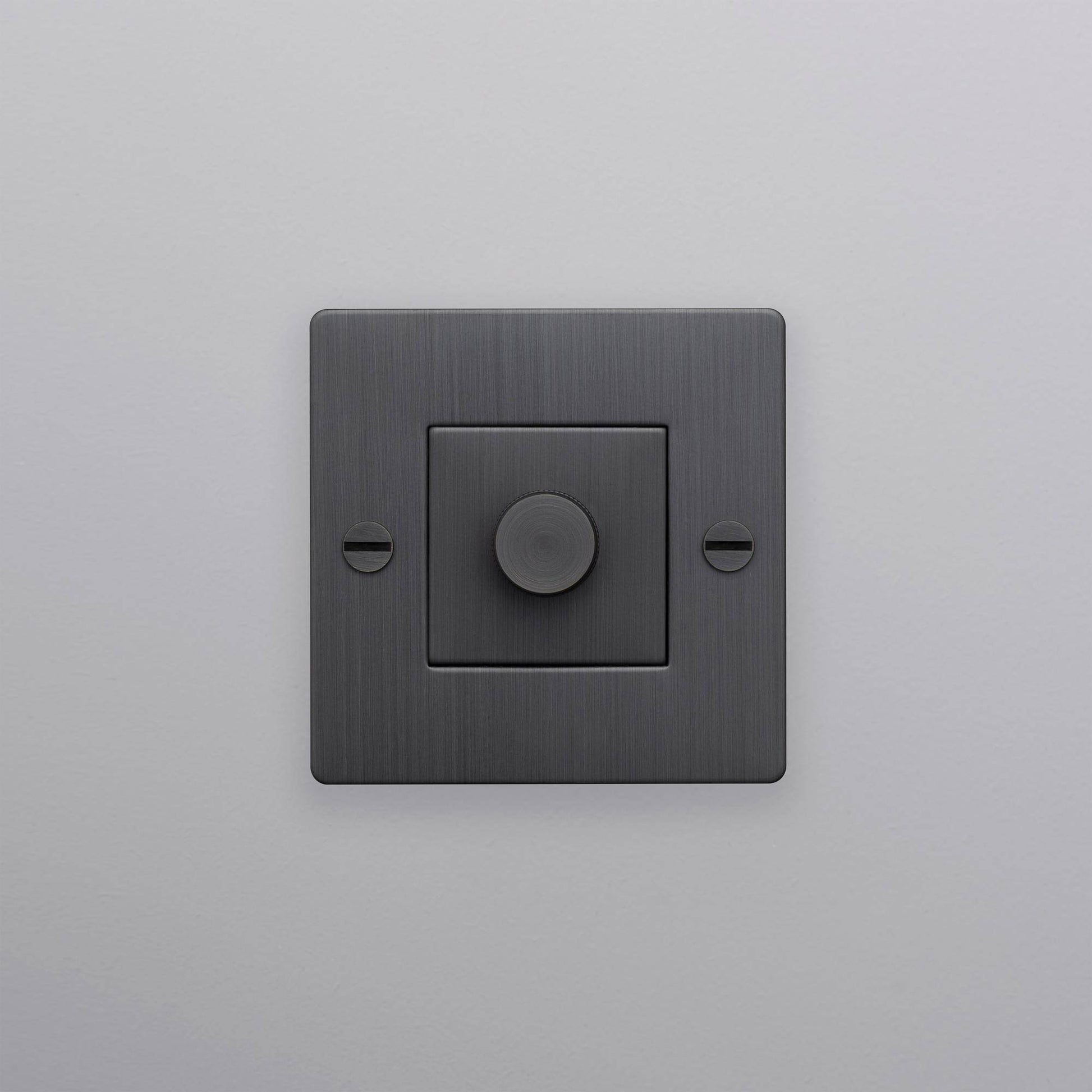 Buster + Punch | Dimmer Cross | Brons