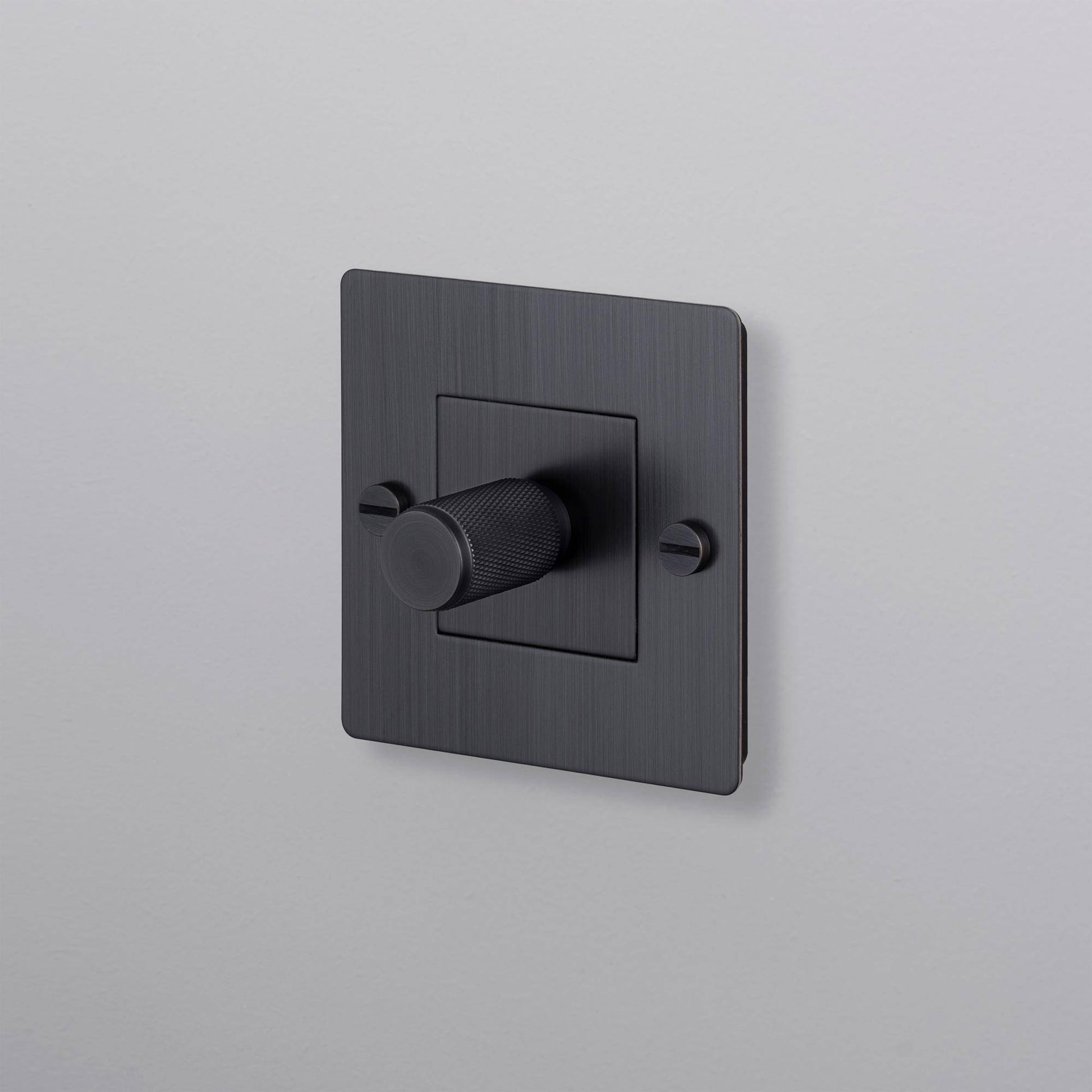Buster + Punch | Dimmer Cross | Brons