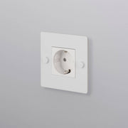 Buster + Punch | Stopcontact 1-voudig Schuko (kruis, zonder logo) | Wit