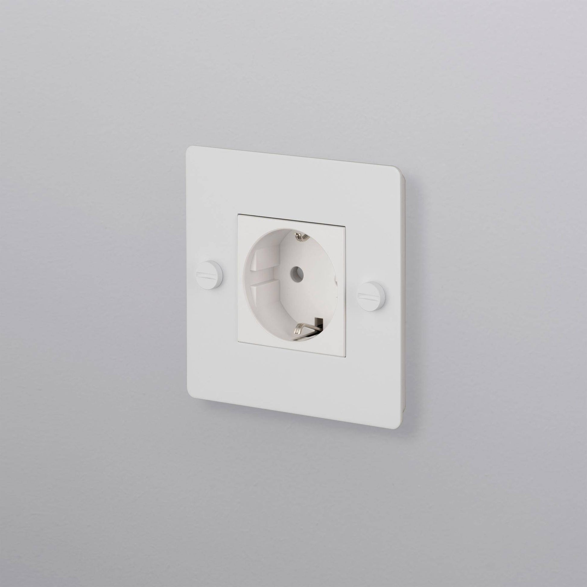 Buster + Punch | Stopcontact 1-voudig Schuko (kruis, zonder logo) | Wit
