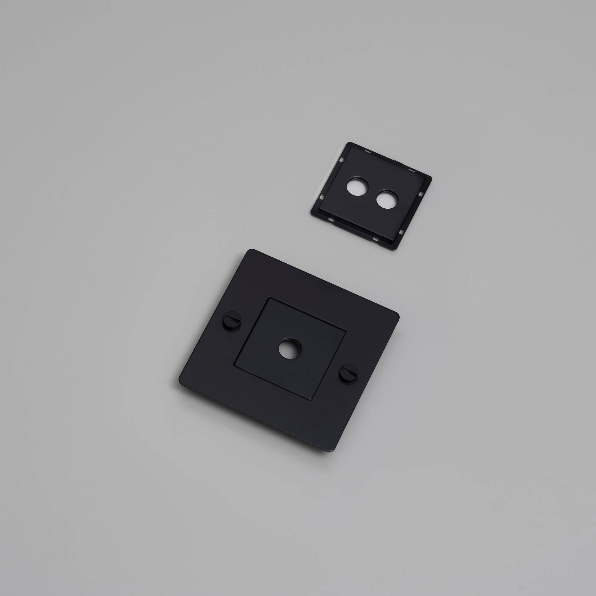 buster + punch | afdekplaat 1-voudig horizontaal | met infills, zonder logo