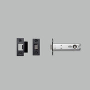 buster + punch | loopslot 82 mm voor deurknop | black
