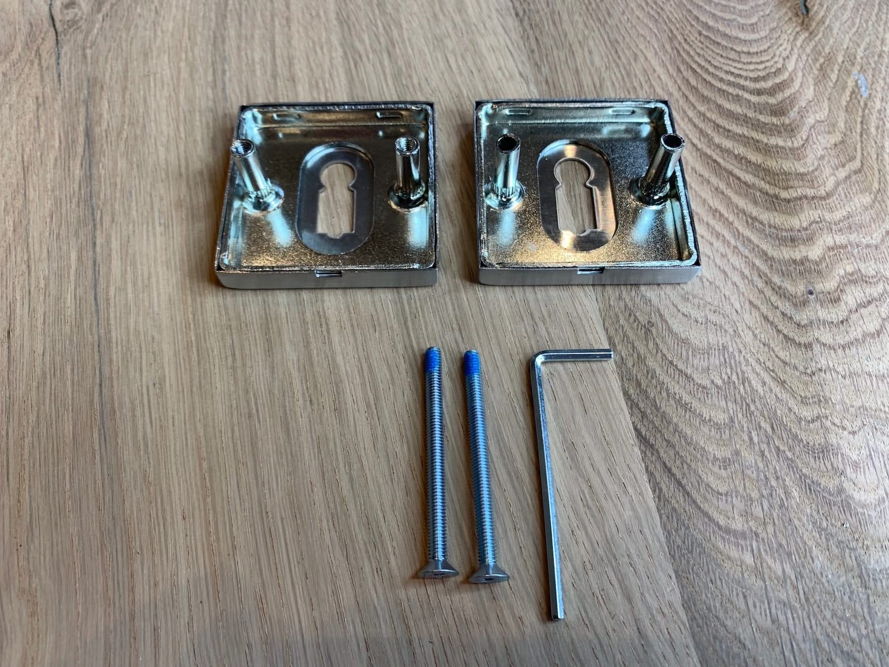 hafiklavierozetvierkant 1