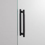 buster + punch cross | meubelgreep dubbelzijdig | black