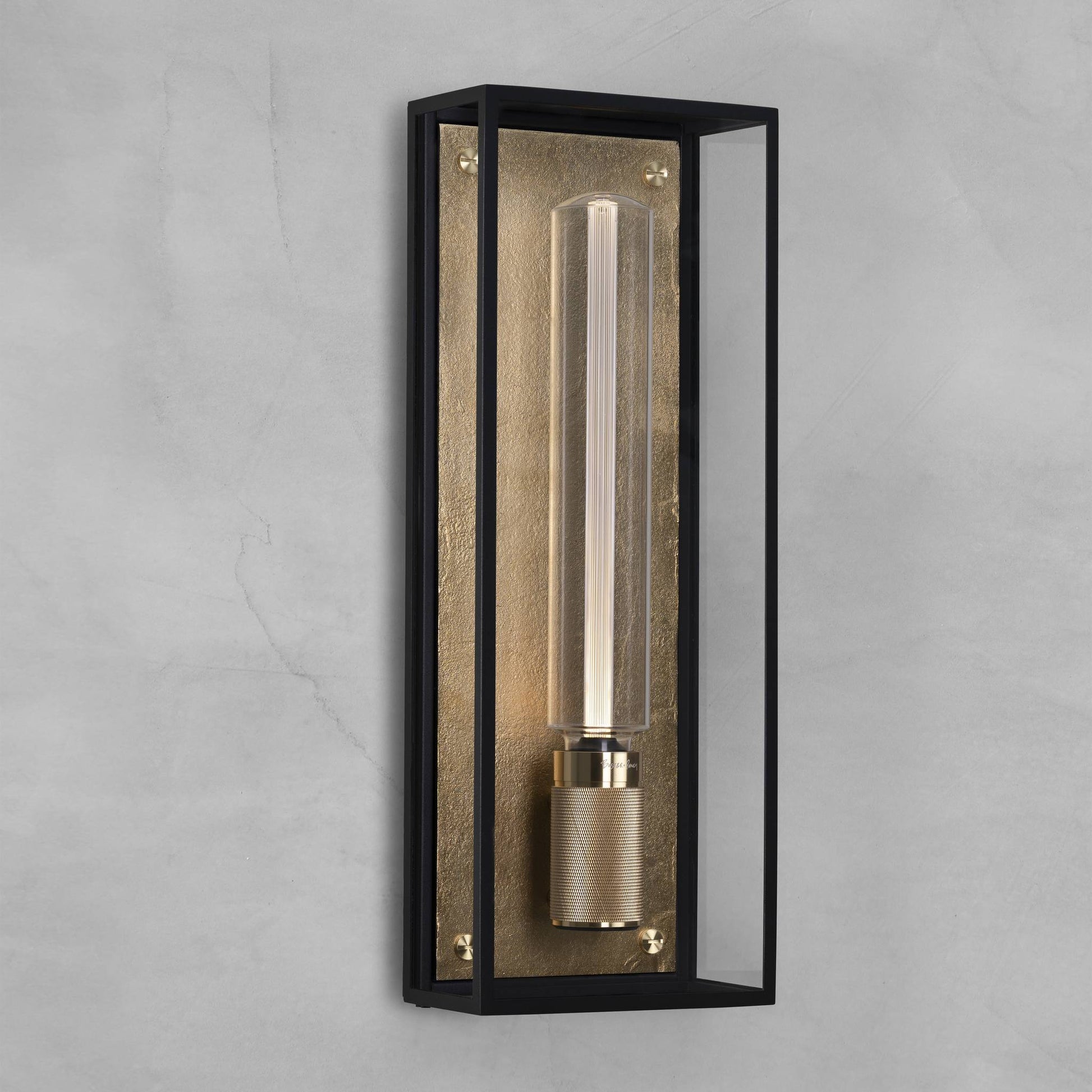 Buster + Punch Caged Wet Wall | Wandlamp IP44 | Goud