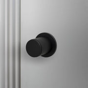 buster + punch linear | deurknop op rozet (draaibaar) | welders black