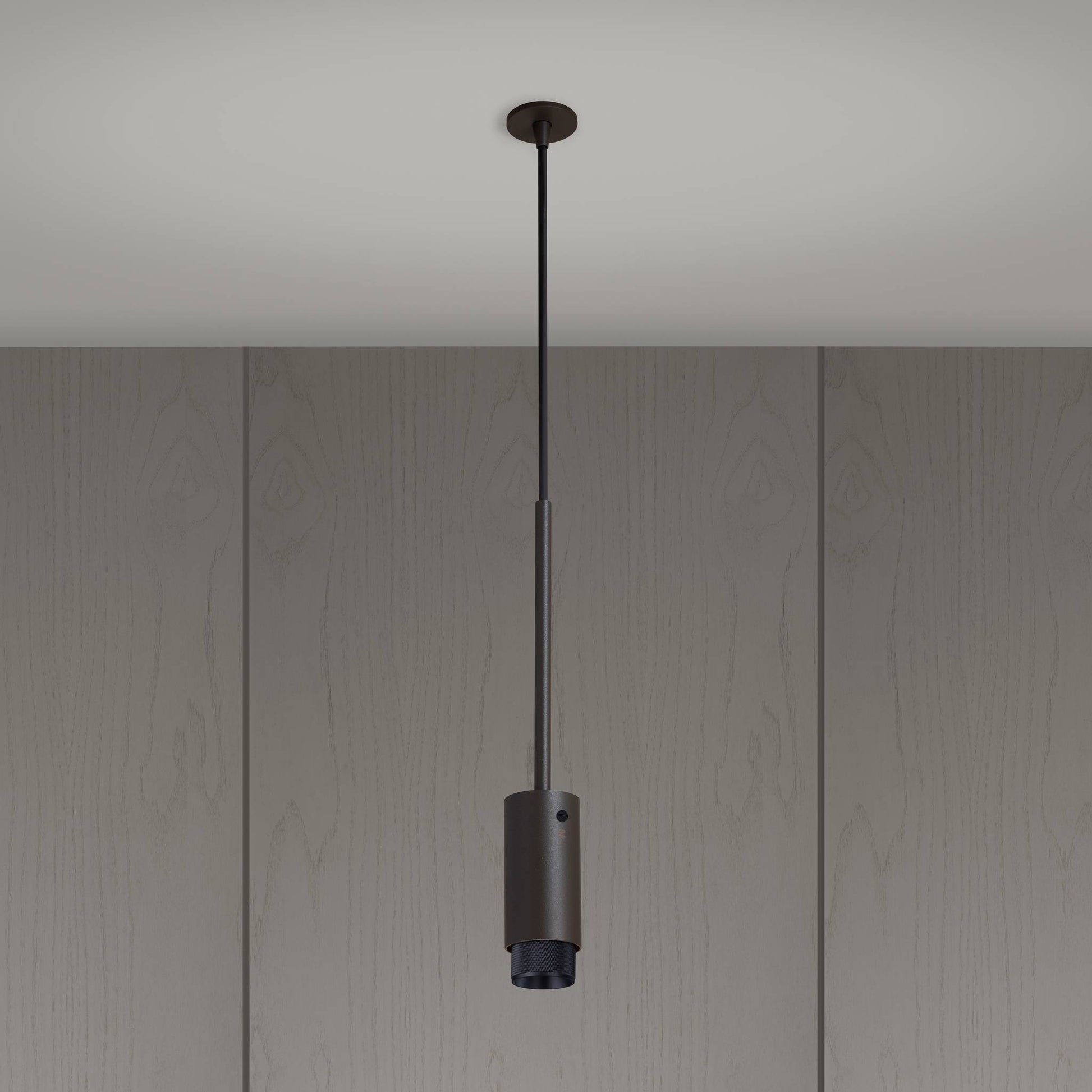 buster + punch exhaust | hanglamp cross | black