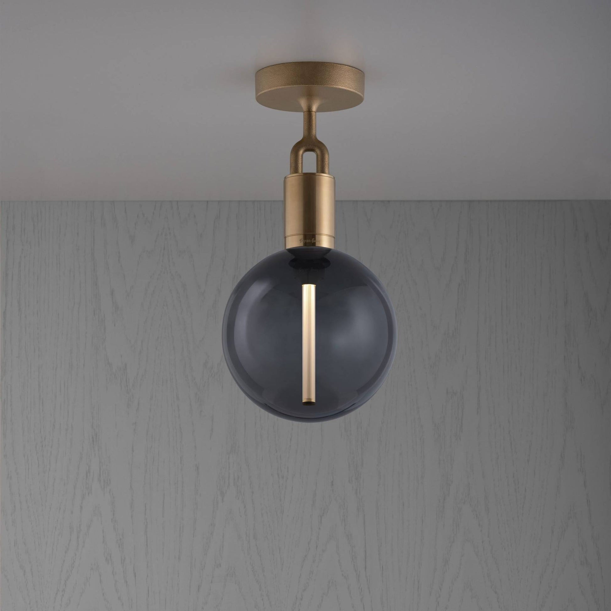 Buster + Punch Forked Ceiling | Plafondlamp Globe Smoked | Goud