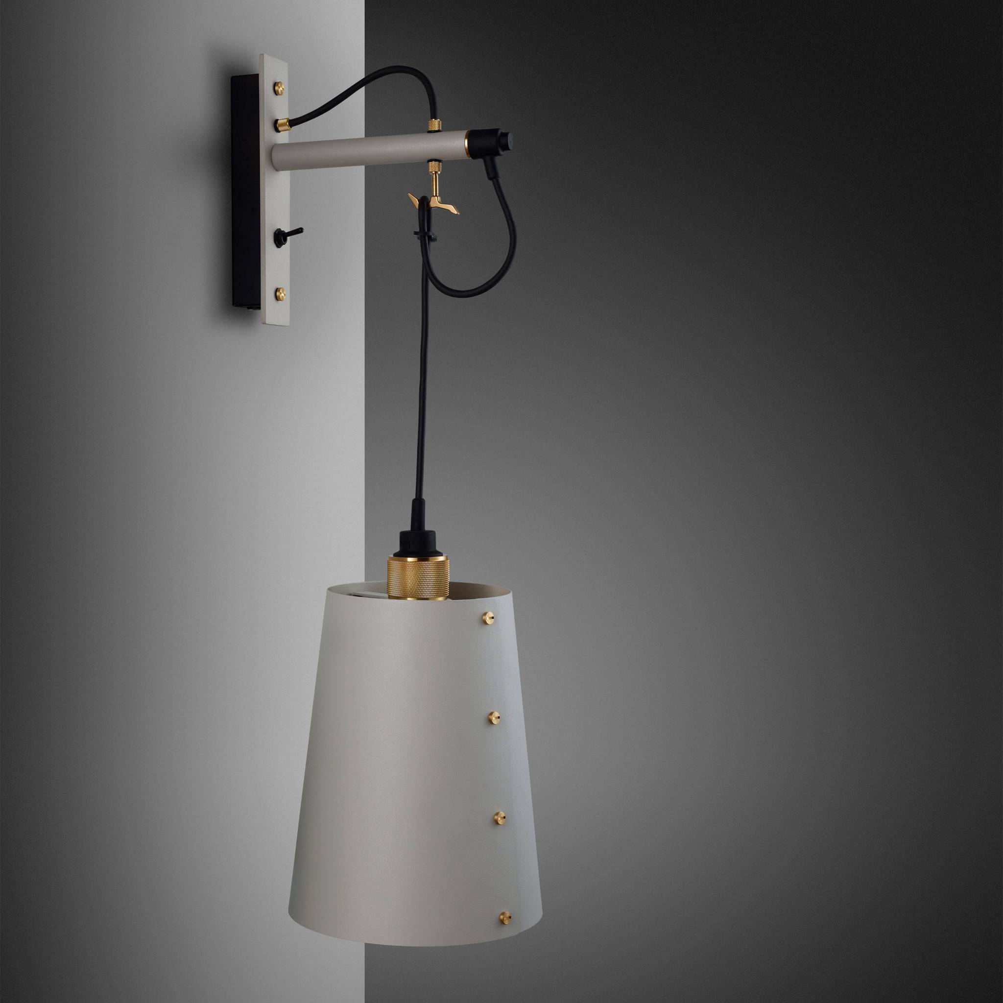 Buster + Punch Hooked Wall Stone | Wandlamp | Goud