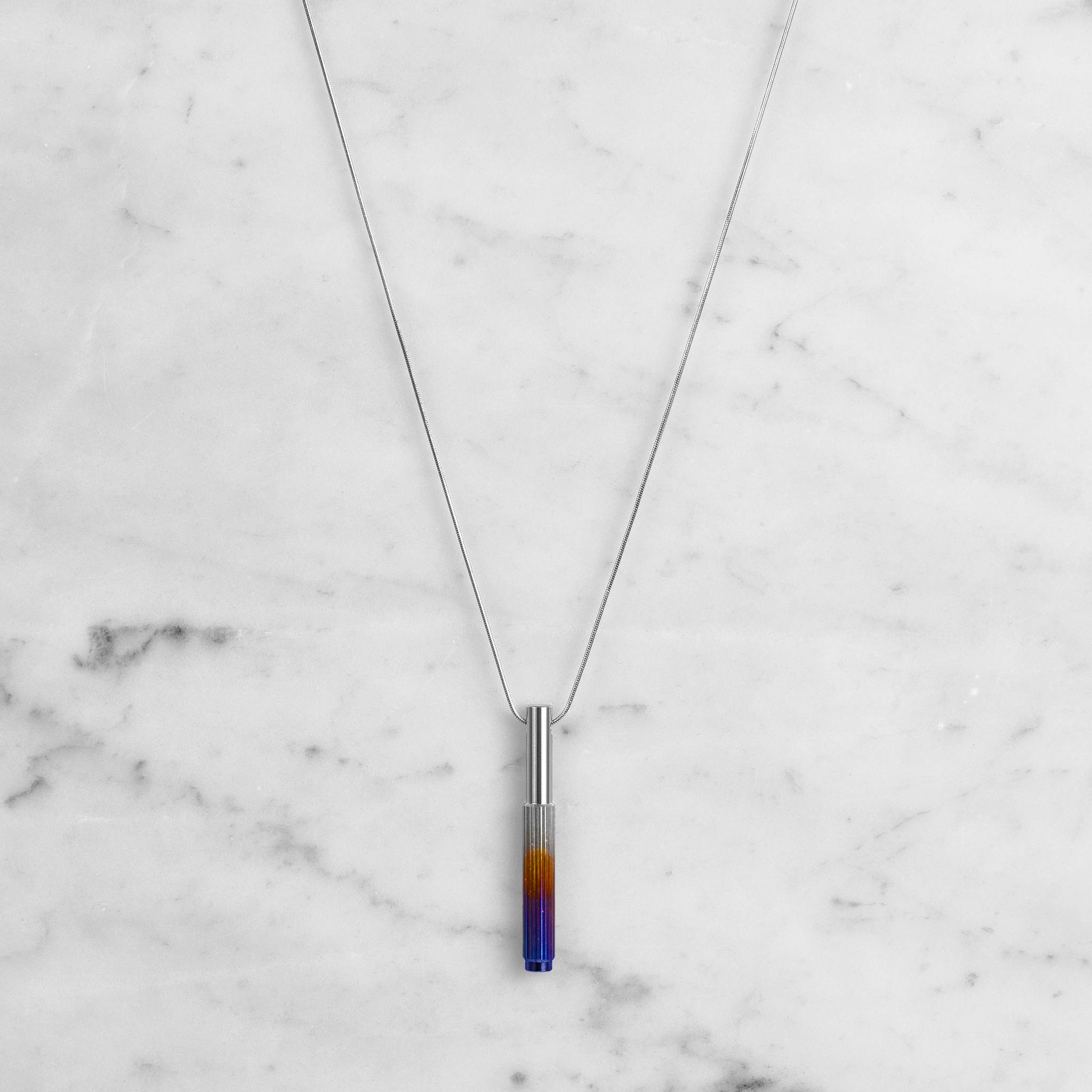 Buster + Punch | Ketting Vertical Linear Burnt Steel | Zilver